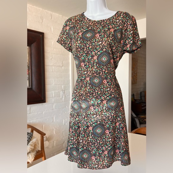 J. Crew Dresses & Skirts - J Crew lined dress